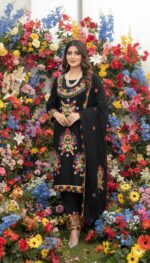 Aara Work Embroidered Lawn 2026 – Indian Chiffon Dupatta - Image 5